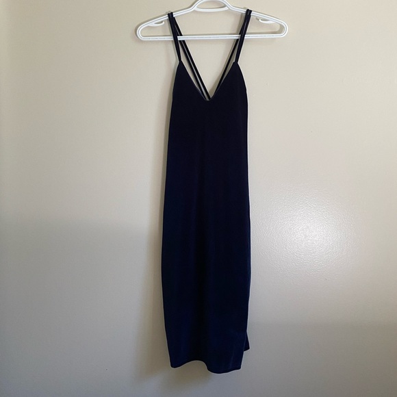 2/20 blue velvet bodycon dress - Picture 4 of 6